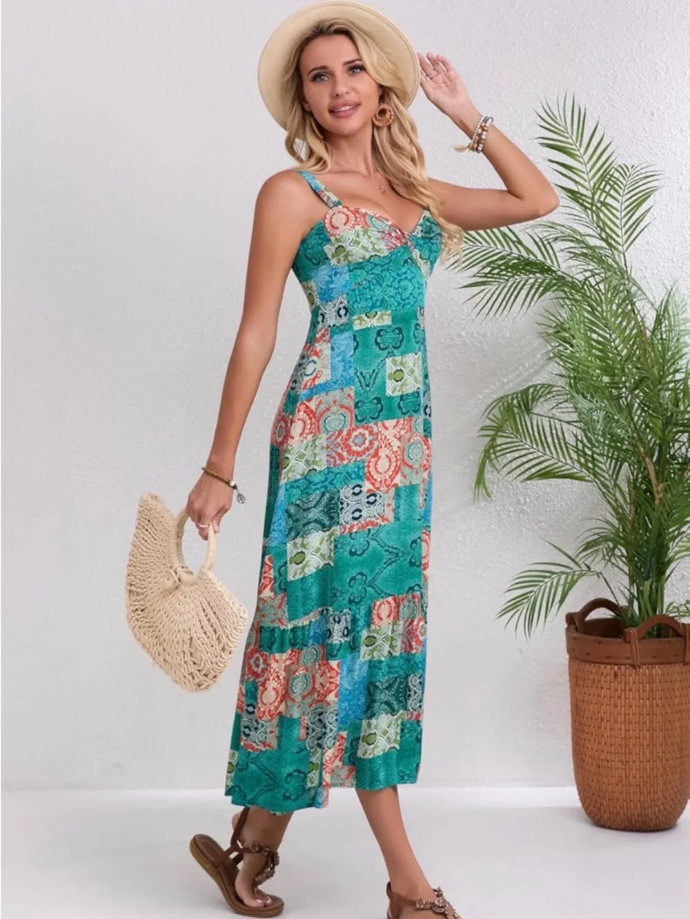NWOT Boho Floral Adjustable Strap V Neck Beach Flowy Maxi Sundress - Picture 6 of 16